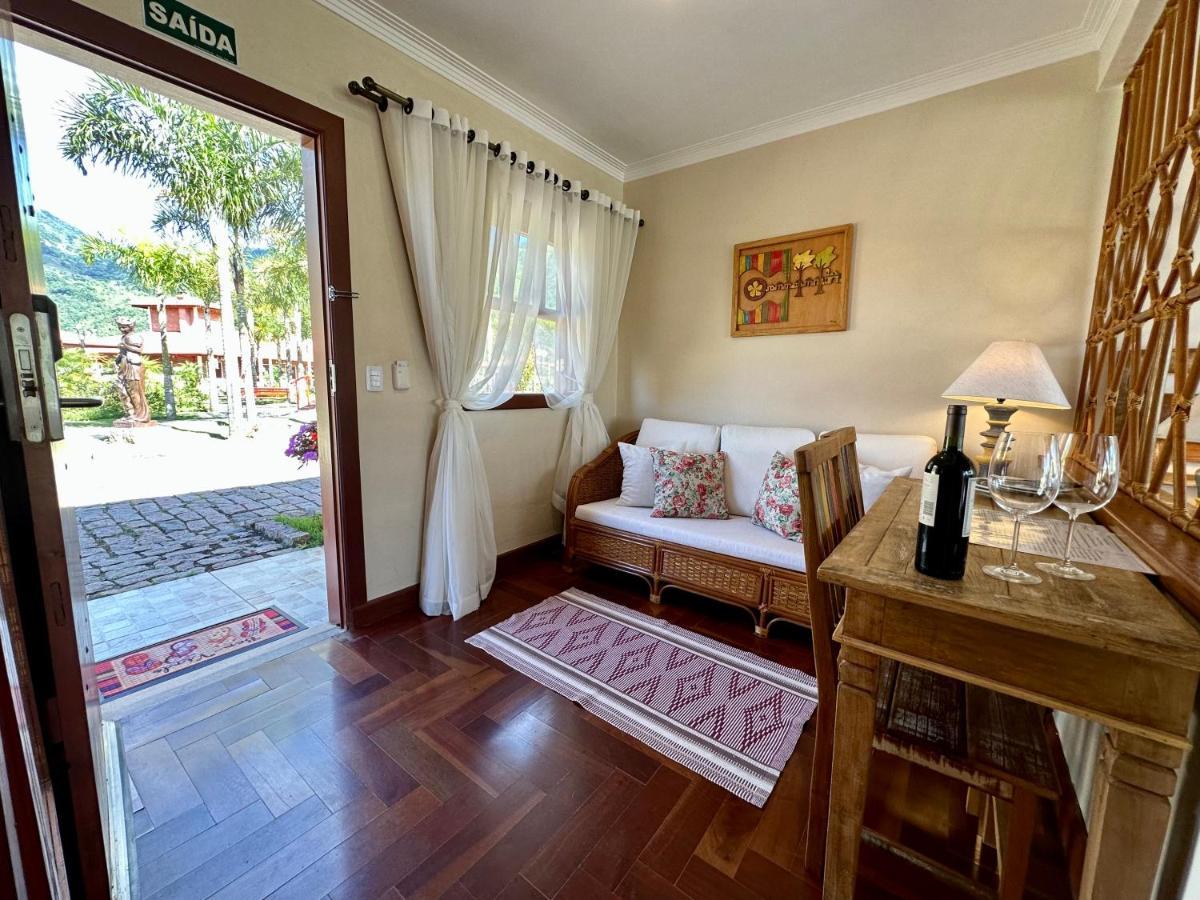 Pousada Aldeia Manacas Sao Bento do Sapucai Ngoại thất bức ảnh