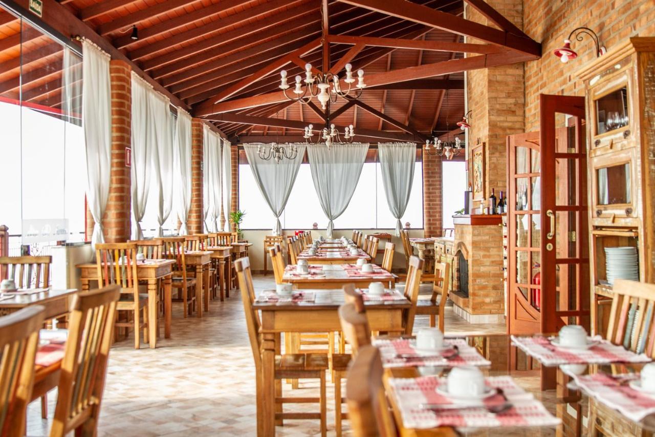 Pousada Aldeia Manacas Sao Bento do Sapucai Ngoại thất bức ảnh